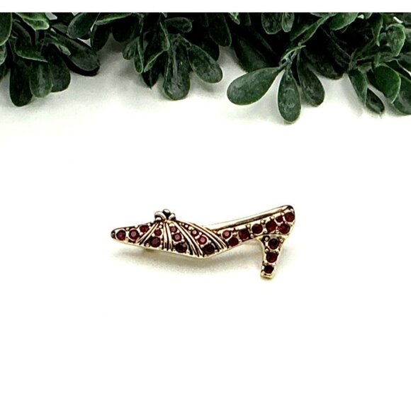 Vintage Red Rhinestone High Heel Shoe Brooch Pin Gold-Tone - Picture 1 of 2
